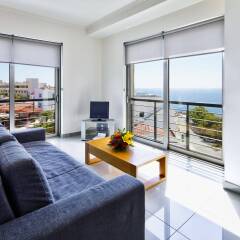 Отель Villa Doris Suites комната для гостей
