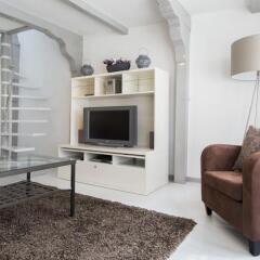 Апартаменты Shauna Apartment комната для гостей фото 3