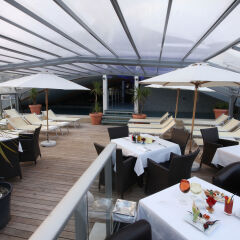 Отель Hôtel Goldstar Resort & Suites