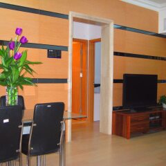 Апартаменты She & He Service Apartment - Huifeng комната для гостей фото 5