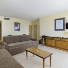 Hotel Pyr Fuengirola комната для гостей фото 9