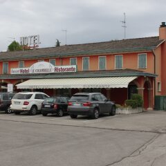 Отель Le Colombelle Массанзаго парковка