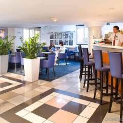 Отель Hôtel Mercure Lyon Centre Lumière Франция, Лион - отзывы, цены и фото номеров - забронировать отель Hôtel Mercure Lyon Centre Lumière онлайн гостиничный бар