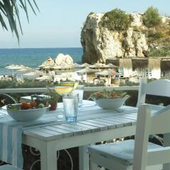 Mavi Beyaz Hotel Beach Club Силифке балкон