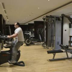 Narcissus Hotel and Residence фитнесс-зал фото 4