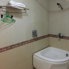 Отель Saigon Pearl Le Duc Tho Ханой ванная