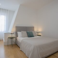 Отель Liiiving In Porto Downtown Luxury Apart Порту комната для гостей фото 3