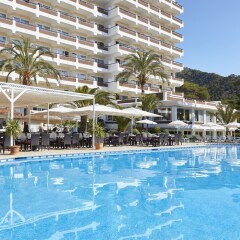 Отель Universal Hotel Castell Royal Испания, Каньямель - 2 отзыва об отеле, цены и фото номеров - забронировать отель Universal Hotel Castell Royal онлайн бассейн фото 2