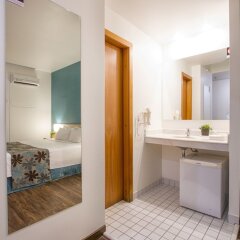 Comfort Hotel Joinville in Joinville, Brazil from 64$, photos, reviews - zenhotels.com bathroom photo 2