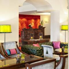 Отель Falkensteiner Schlosshotel Velden интерьер отеля