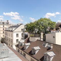 Апартаменты St. Germain - Odeon Area Apartment балкон