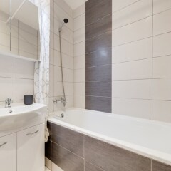 Апартаменты Riverside Family apartment in the center ванная фото 2