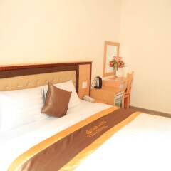 Sugar Land Villa Hotel Dalat Далат сейф в номере