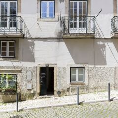 Апартаменты The Trendy Prince Lisbon Apartment вид на фасад