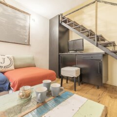 Апартаменты Monti Studio Apartment комната для гостей фото 5