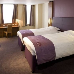 Отель Premier Inn Manchester - West Didsbury комната для гостей фото 5