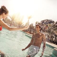 Отель Beach Rotana бассейн фото 3