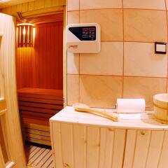 Отель Al Liwan Suites сауна