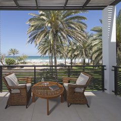 Отель The Chedi Muscat Оман, Маскат - отзывы, цены и фото номеров - забронировать отель The Chedi Muscat онлайн балкон