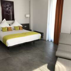 Апартаменты Cosmo Apartments Sants комната для гостей фото 12