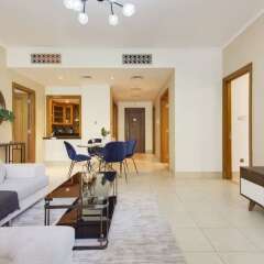 Отель Newly Furnished Family Home Near Burj Khalifa! Дубай фото 4