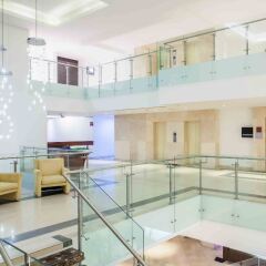 Отель Four Points by Sheraton Cali интерьер отеля