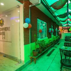 Отель OYO 146 Somewhere Hotel & Resturant Непал, Катманду - отзывы, цены и фото номеров - забронировать отель OYO 146 Somewhere Hotel & Resturant онлайн интерьер отеля фото 2