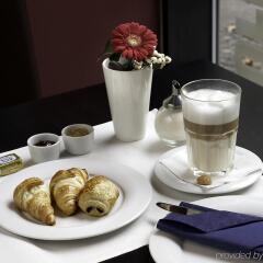 Отель Vienna House Easy Berlin в номере