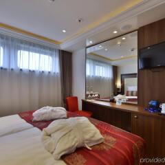 Отель FairCruise Deluxe Hotelship Cologne Германия, Кёльн - 1 отзыв об отеле, цены и фото номеров - забронировать отель FairCruise Deluxe Hotelship Cologne онлайн комната для гостей фото 3