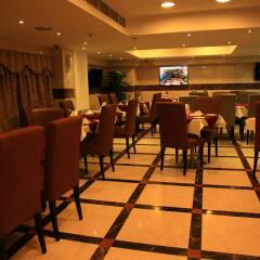Saffron Hotel гостиничный бар