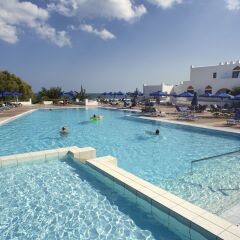 Alfa Beach Hotel бассейн
