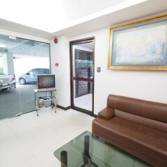Отель Living Naraa Place Бангкок комната для гостей фото 3