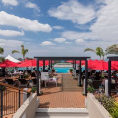 Отель The Charm Resort Phuket пляж