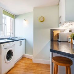 Апартаменты Bright Queen Alexandra Apartment - MPN в номере фото 2
