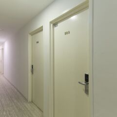 Отель OYO 220 Hotel Sri Maluri Малайзия, Куала-Лумпур - отзывы, цены и фото номеров - забронировать отель OYO 220 Hotel Sri Maluri онлайн интерьер отеля