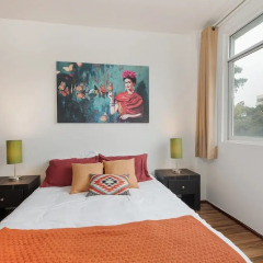 Апартаменты Luxury Balcony Apartments - FREE Parking & Netflix - Family Friendly Мехико фото 35