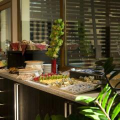Excel Hotel Roma Ciampino питание