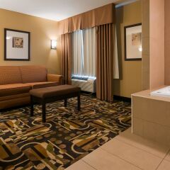 Отель Best Western Maple Ridge Hotel Канада, Мэйпл-Ридж - отзывы, цены и фото номеров - забронировать отель Best Western Maple Ridge Hotel онлайн сауна