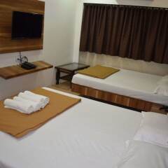 Hotel Aditi International in Mumbai, India from 80$, photos, reviews - zenhotels.com guestroom photo 3