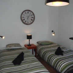 Отель Gustav Bed & Kitchenette комната для гостей фото 2