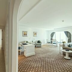 Отель Habtoor Grand Resort, Autograph Collection Дубай фото 6