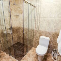 Отель Alba Hotel Армения, Ереван - отзывы, цены и фото номеров - забронировать отель Alba Hotel онлайн ванная фото 2