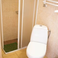 Отель Nearby Airport Hostel Польша, Варшава - отзывы, цены и фото номеров - забронировать отель Nearby Airport Hostel онлайн ванная фото 2