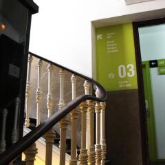 Отель Hostal Gat Xino Барселона интерьер отеля