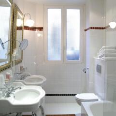Отель Best Western Premier Trocadero La Tour ванная фото 2