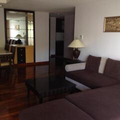 Апартаменты Gardengrove Suites Serviced Apartment Бангкок комната для гостей фото 3