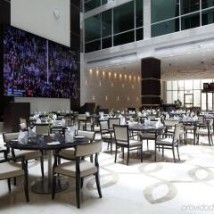 Отель Holiday Inn Meydan