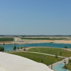 Апартаменты FeelGood Apartments Seestadt Green Living Вена приотельная территория фото 2