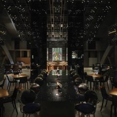 Отель Banyan Tree Bangkok гостиничный бар