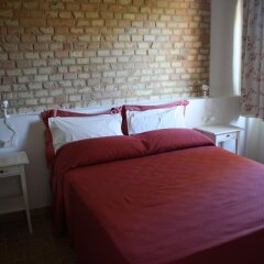 Отель Agriturismo La Fonte Потенца-Пичена комната для гостей фото 5